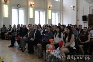 Великолукским школьникам вручили премию «Золотые паруса» (фото)