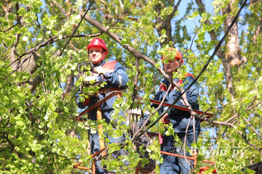Авария устранена, движение по проспекту Гагарина возобновлено (ФОТО)
