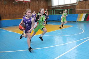 В Великих Луках прошёл дивизиональный этап лиги «КЭС-БАСКЕТ» (ФОТО)