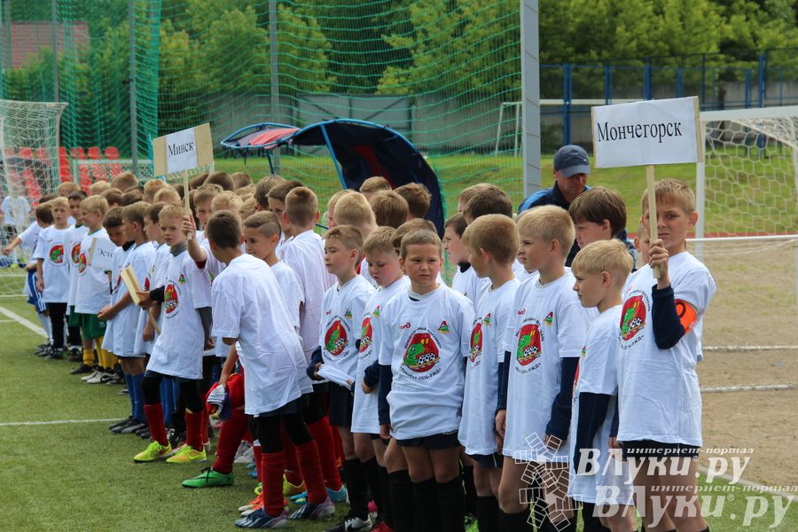 Финальные игры футбольного фестиваля «Локобол-РЖД-2014»