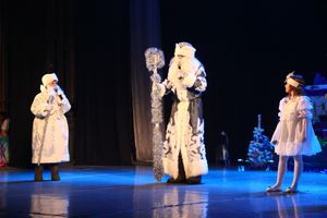 В ГДК им. Ленина встречают Новый год (ФОТО)