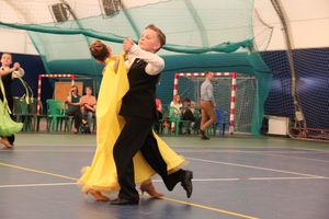 В Великих Луках прошел турнир по спортивным бальным танцам (ФОТО)