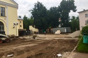 Начались работы по благоустройству территории вокруг Драмтеатра (ФОТО)