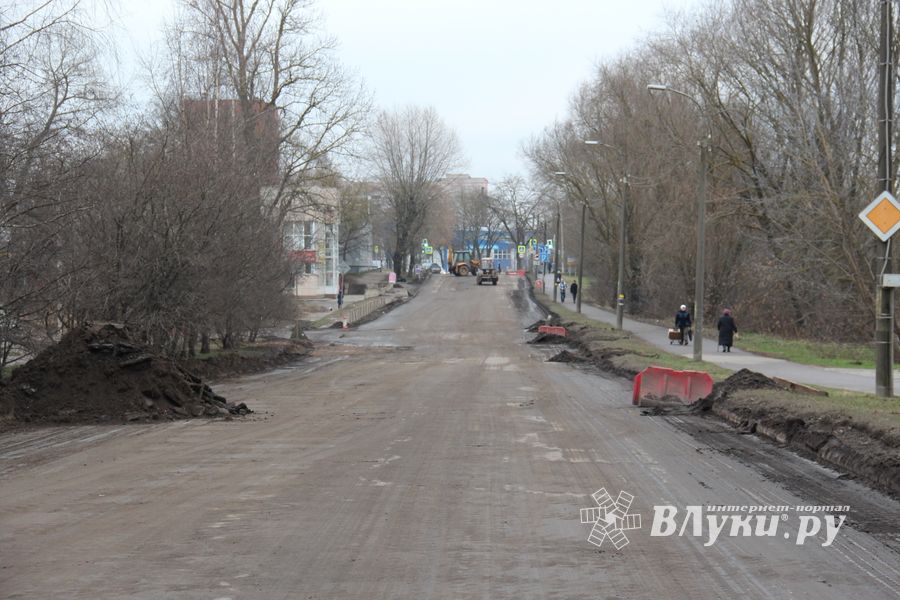 Улица Холмская закрылась для движения (ФОТО)