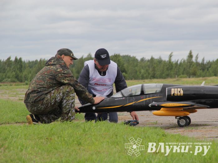 Чемпионат России по авиамодельному спорту в Великих Луках (ФОТО)