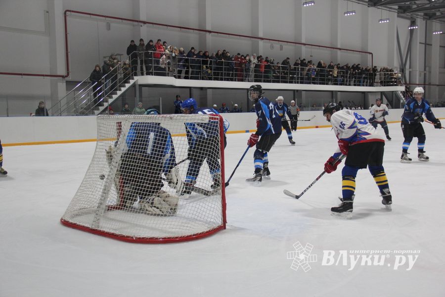 К «ЛукиСпорт» уступил с разницей в одну шайбу (ФОТО)