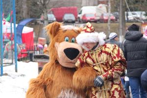 В Великих Луках сожгли Масленицу (фото)
