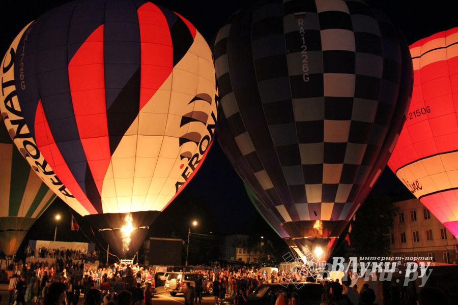 В Великих Луках отметили День России