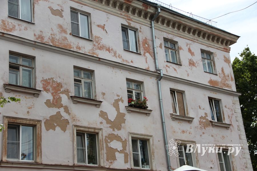 Великие Луки: краски, парки и «движение затруднено» (ФОТО)