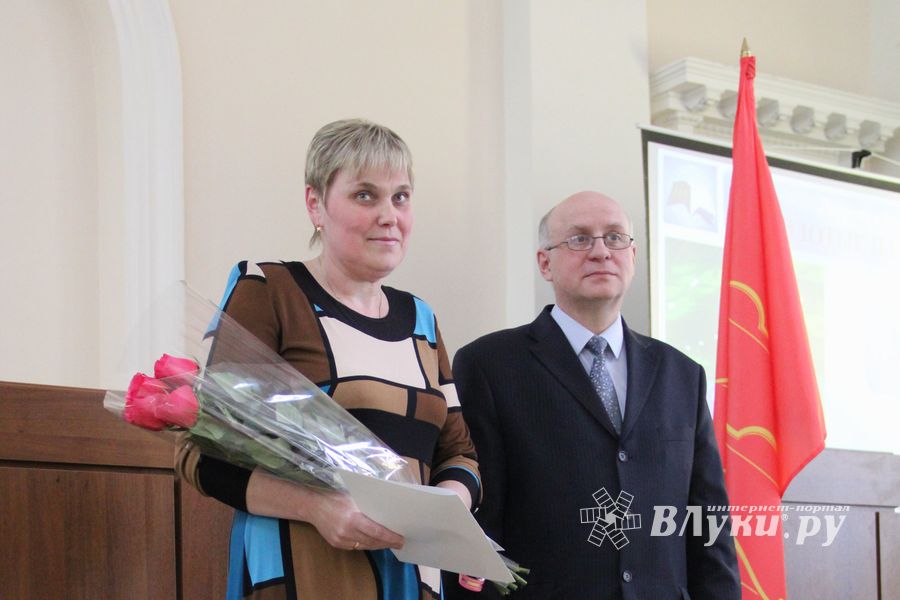 Великолукским школьникам вручили премию «Золотые паруса» (фото)