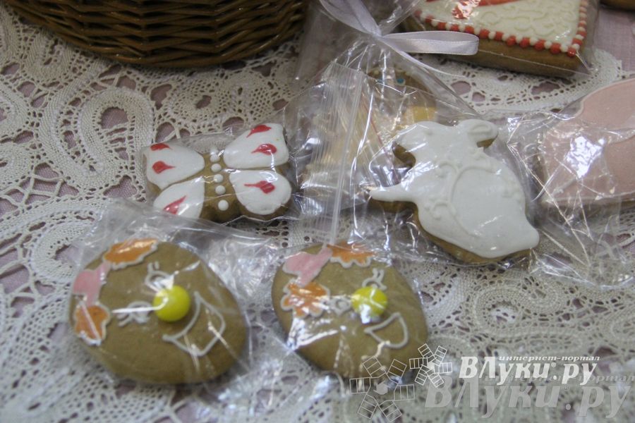 Выставка-ярмарка  «Волшебный сундучок»