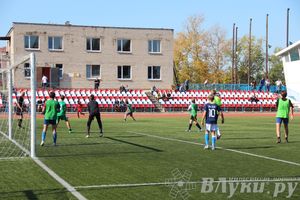 В Великих Луках завершился открытый турнир по футболу памяти М. Ф. Хренова (фото)