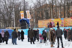 В Великих Луках встретили Масленицу