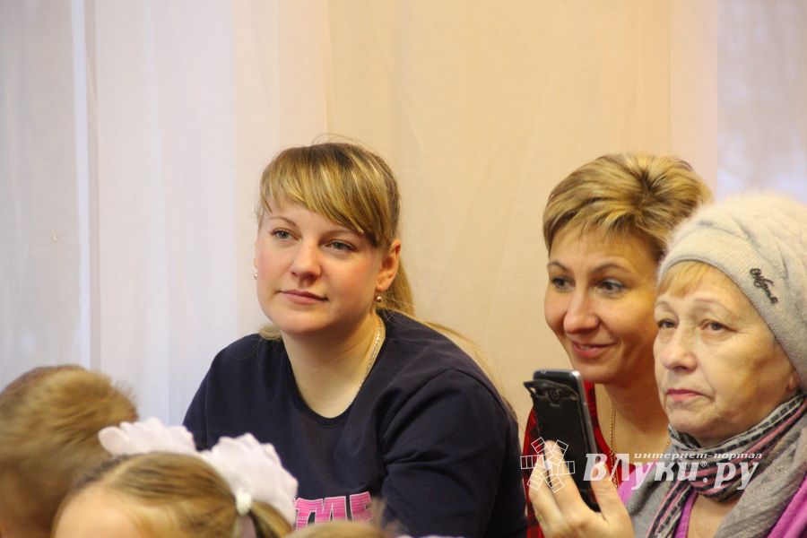 В детском саду №16 поздравляли мам (ФОТО)