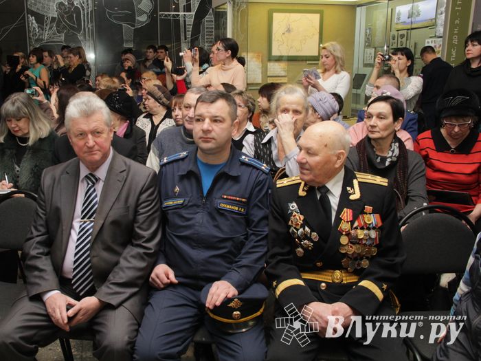 Великолукские кадеты принесли присягу (ФОТО)