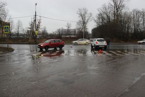 ДТП на проспекте Гагарина в Великих Луках (ФОТО)