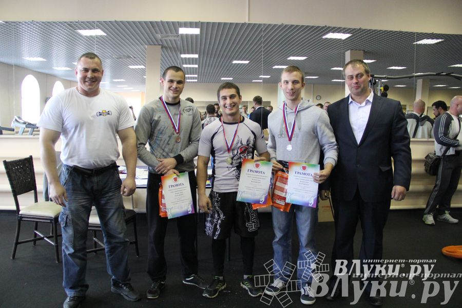 Первенство города по классическому жиму штанги и армлифтинг