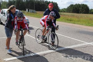 ВЛуки.ру: Состоялся Чемпионат и Первенство России среди девушек по велоспорту в парной гонке.