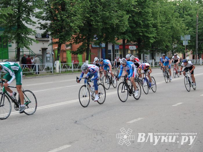 Гонка-критериум по велосипедному спорту