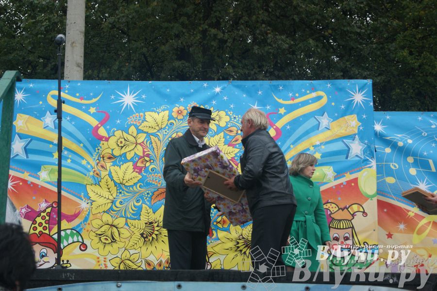 ​Универсальная торговая ярмарка «Осень – 2014» состоялась  в Великих Луках