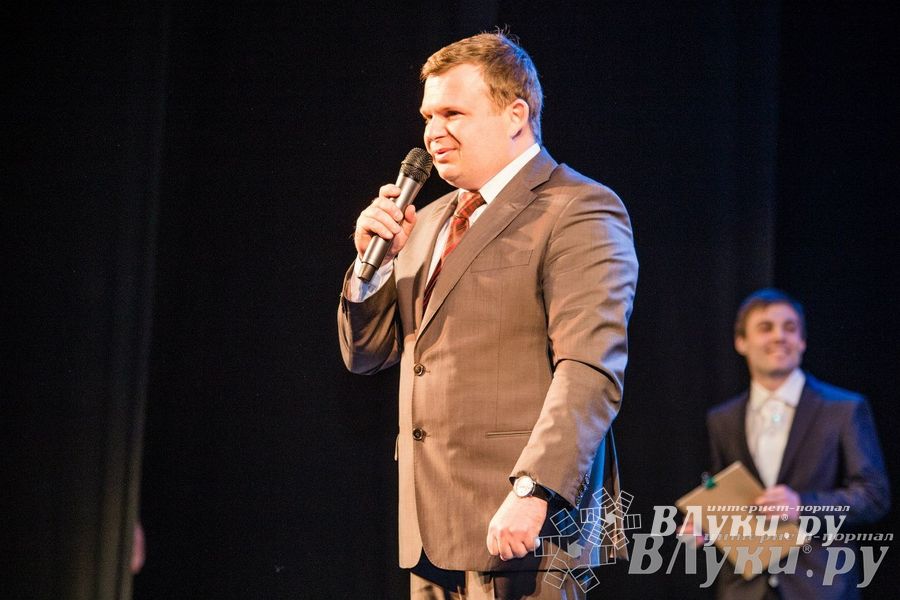 Знаменитый великолукский коллектив спортивного танца «Элегия» отметил свой юбилей