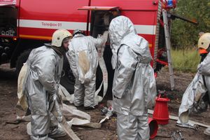 В Великих Луках тушили поезд (ФОТО)