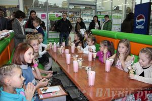 Названа победительница конкурса «Маленькая Красавица Великие Луки 2013»