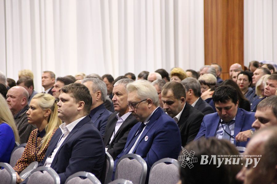 На съезде ТПП отметили лучших великолукских предпринимателей (ФОТО)