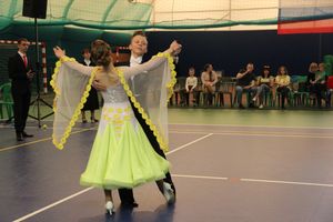 В Великих Луках прошел турнир по спортивным бальным танцам (ФОТО)