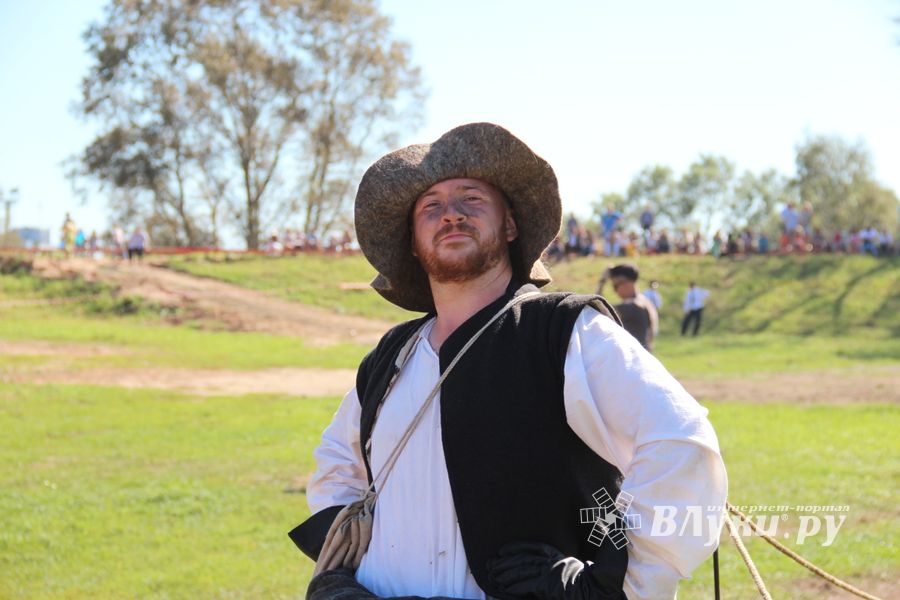 Великолукская Крепость соединила прошлое и настоящее (ФОТО)