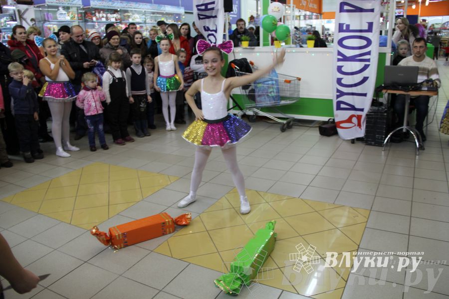 Ночь распродаж в ТЦ «Апельсин»