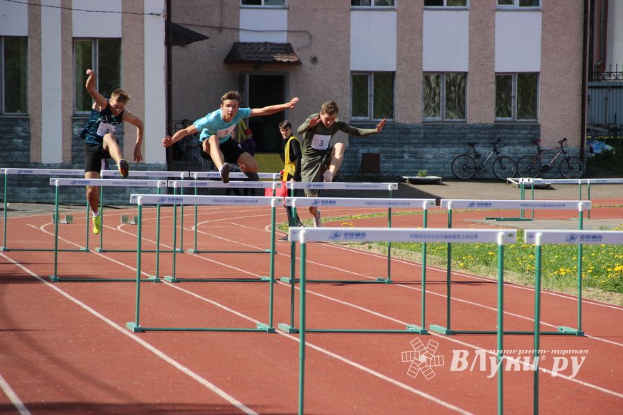Великие Луки принимают чемпионат области по легкой атлетике (ФОТО)
