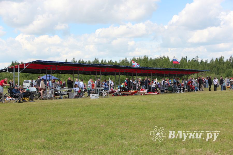 Фестиваль авиамодельного спорта России прошел в Великих Луках (ФОТО)
