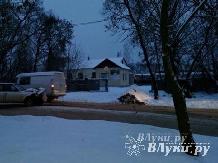 Фотофакт: ДТП на проспекте Гагарина