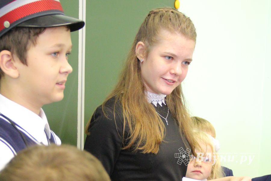 Первоклассников школы №13 посвятили в пешеходы (ФОТО)