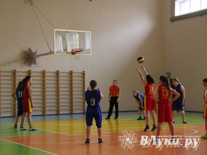 Игра 29 марта Великие Луки — Псков (девушкши)