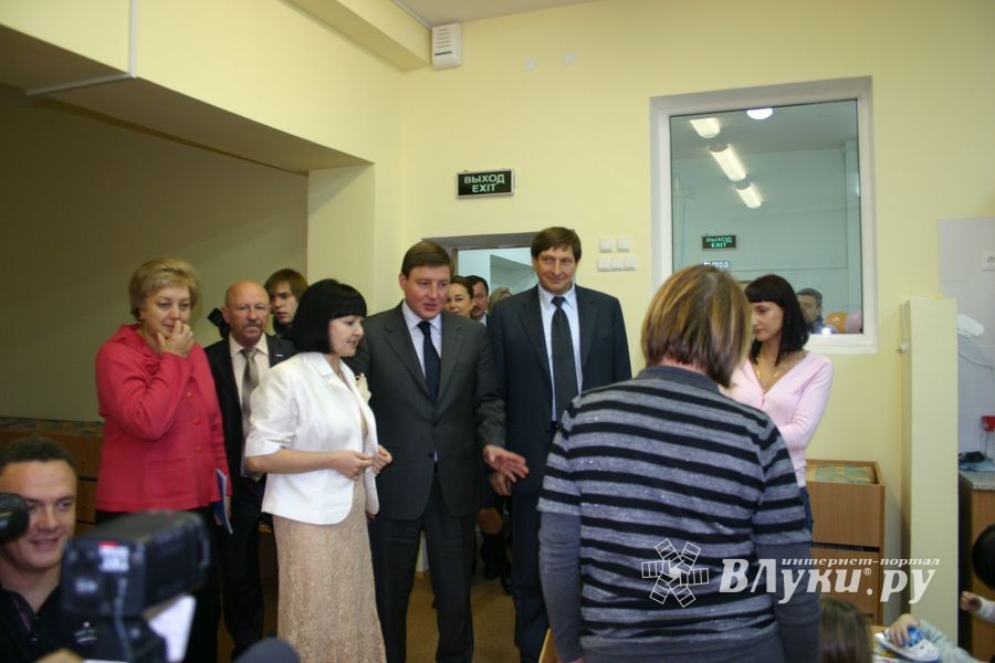 Губернатор области принял участие в торжественной церемонии открытия нового детского сада (ФОТО)