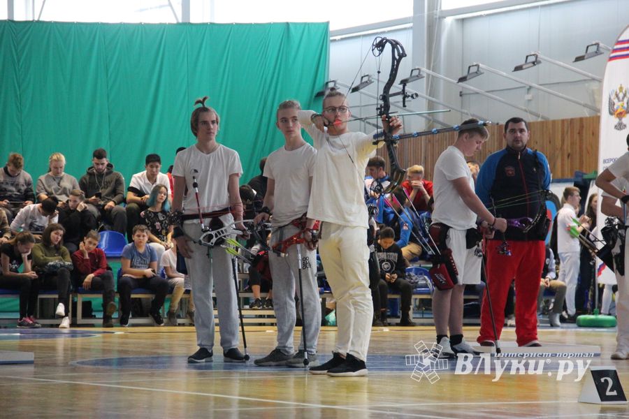 В Великих Луках завершились соревнования по стрельбе из лука «Надежды России» (ФОТО)