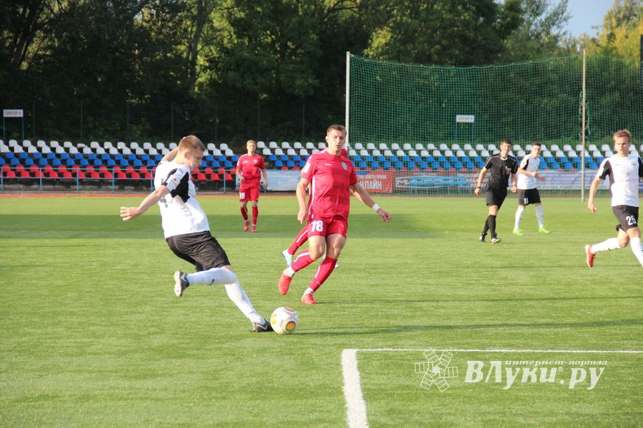 «Луки-Энергия» сыграла вничью в матче 4-го тура (ФОТО)