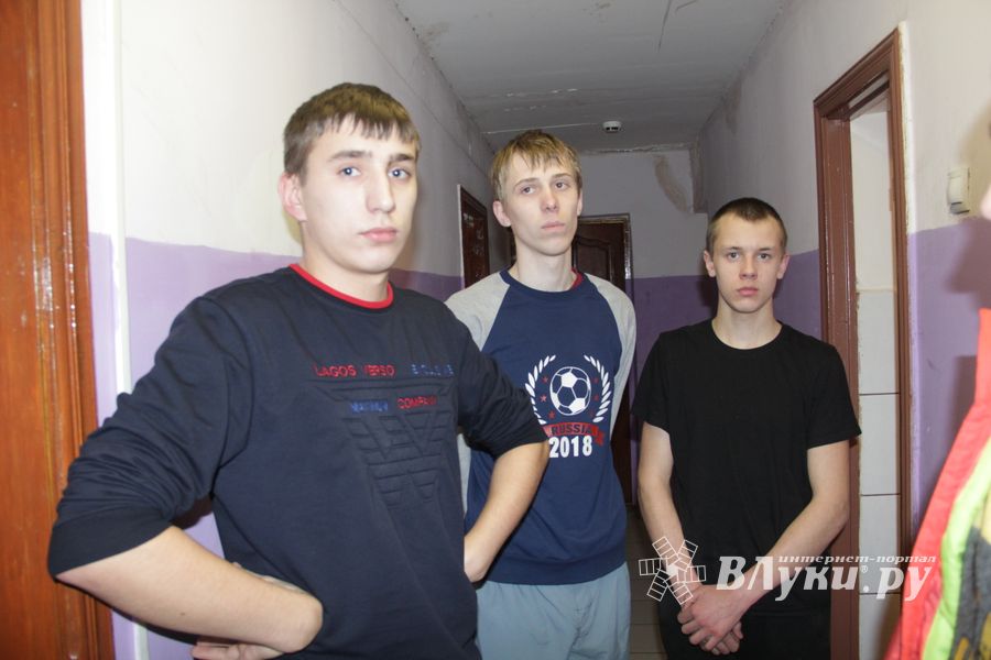 В Великих Луках проходит акция «Сообщи где торгуют смертью» (ФОТО)