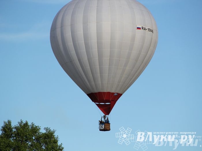 Пилоты совершили третий спортивный полет