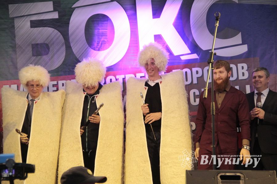Матчевая встреча по боксу Великие Луки —Псков — Грозный (ФОТО)