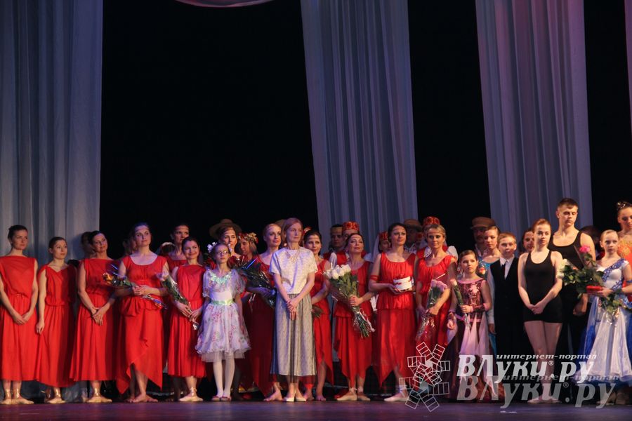 В ДК ЛК прошел четвертый ежегодный фестиваль танца (фото)