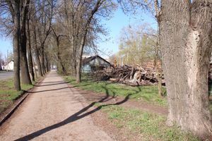 В Великих Луках сносят бараки (ФОТО)