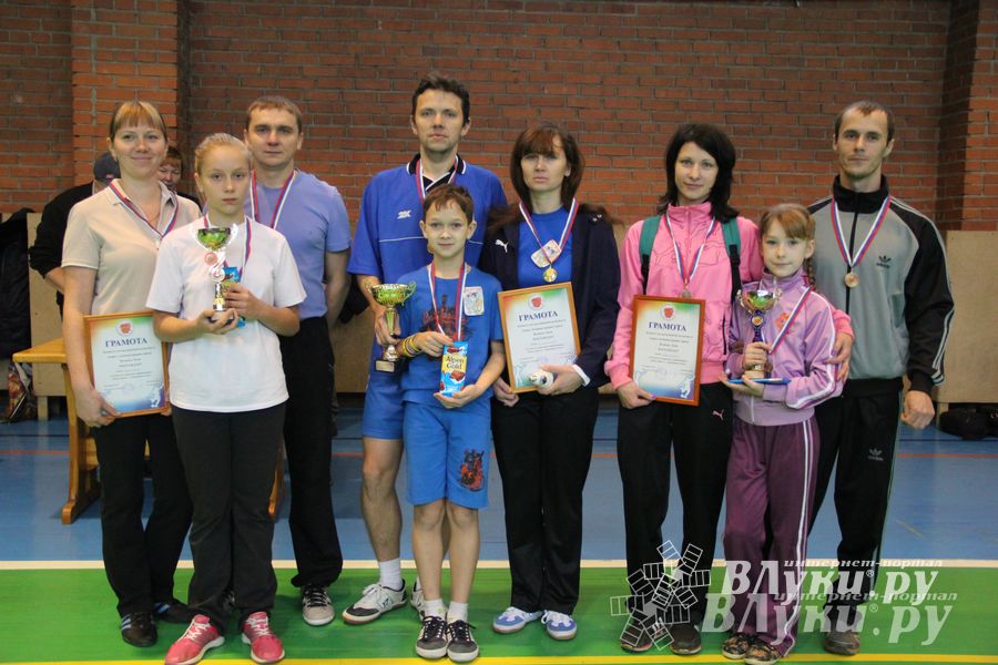 В Великих Луках определили самую спортивную семью (фото)
