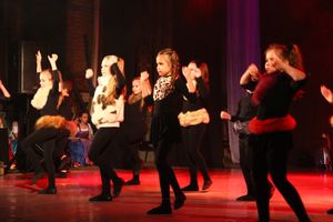 В ГДК им. Ленина встречают Новый год (ФОТО)