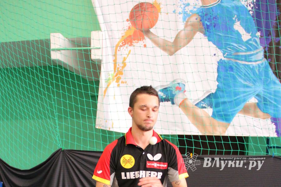 Настольный теннис