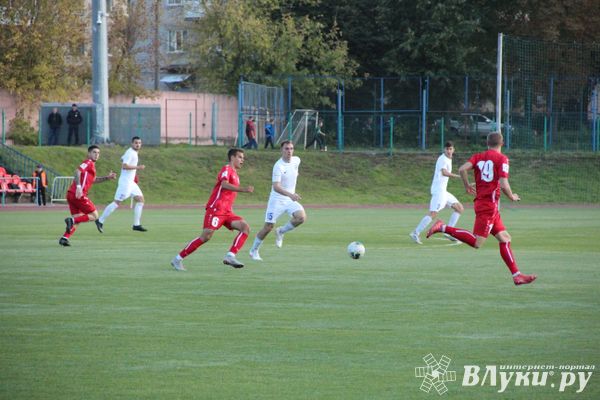Обидный гол в воротах «Луки-Энергии» (ФОТО)