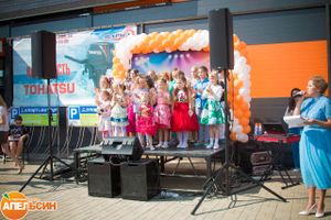 В Великих Луках состоялся детский вокальный конкурс «Оранжевая песенка – 2018» (ФОТО, ВИДЕО)