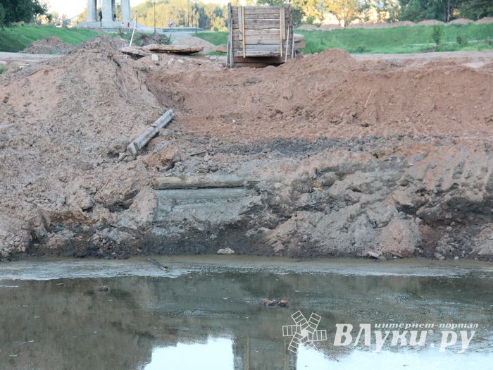 Реконструкция Великолукской крепости продолжается (ФОТО)